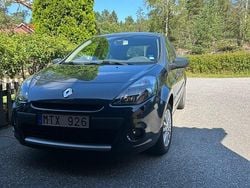 Begagnad 2012 Renault Clio R.S. Halvkombi | 52 900 kr (Marknadspris)