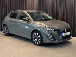 Grå Begagnad 2024 Peugeot 208 Active Halvkombi | 179 500 kr (Marknadspris)