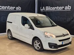 Vit Begagnad 2017 Citroën Berlingo Minibuss | 99 900 kr (Lite dyr)