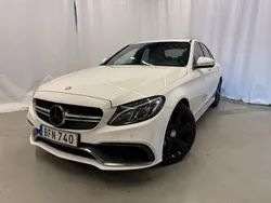 Vit Begagnad 2015 Mercedes C63 AMG Sedan | 169 900 kr