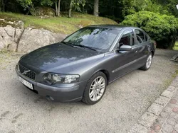 Grå Begagnad 2004 Volvo S60 Business Edition Sedan | 47 000 kr (Dyr)
