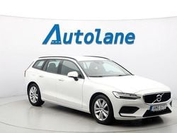 Vit Begagnad 2019 Volvo V60 Kombi | 239 900 kr (Marknadspris)