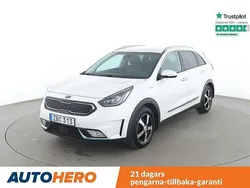 Vit Begagnad 2017 Kia Niro Advance SUV | 169 000 kr (Marknadspris)
