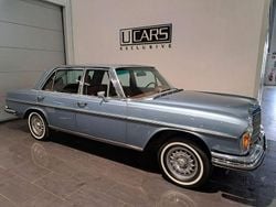 Mörkblå Begagnad 1972 Mercedes W108 Sedan | 375 900 kr