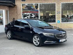 Darkmoon blue metallic Begagnad 2018 Opel Insignia Business Halvkombi | 194 500 kr (Marknadspris)