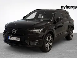 Svart Begagnad 2022 Volvo XC40 Core SUV | 344 000 kr