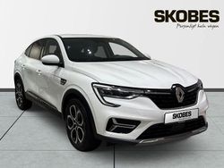 Vit Begagnad 2023 Renault Arkana Techno SUV | 269 900 kr (Marknadspris)