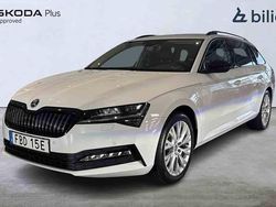 Vit Begagnad 2023 Skoda Superb Kombi | 344 900 kr (Bra pris)