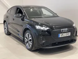 Svart Begagnad 2022 Audi Q4 e-tron Advanced SUV | 369 000 kr (Superpris)