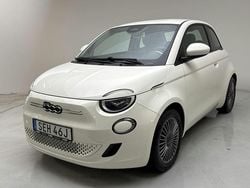 Vit Begagnad 2022 Fiat 500e | 169 000 kr