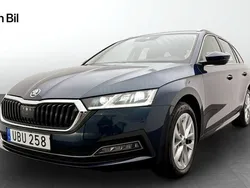 Blå Begagnad 2023 Skoda Octavia Style Kombi | 309 900 kr (Marknadspris)