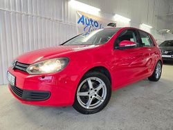 Röd Begagnad 2011 VW Golf VII Halvkombi | 64 900 kr (Marknadspris)