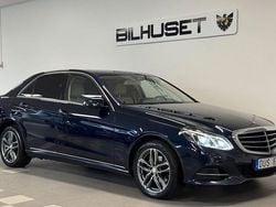 Mörkblå (blå) Begagnad 2013 Mercedes E220 Sedan | 159 900 kr (Marknadspris)