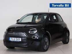 Svart Begagnad 2021 Fiat 500e Icon Halvkombi | 164 900 kr (Dyr)