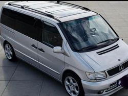 Grå Begagnad 2000 Mercedes V280 Minibuss | 55 000 kr