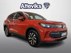 Röd Begagnad 2024 VW Tiguan Edition SUV | 387 000 kr (Lite dyr)