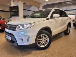 Vit Begagnad 2015 Suzuki Vitara GL SUV | 119 500 kr