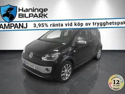 Svart Begagnad 2015 VW cross up! Halvkombi | 84 900 kr
