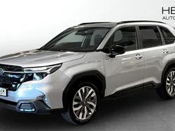 Grå (silver) Ny 2025 Subaru Forester SUV | 419 900 kr (Marknadspris)