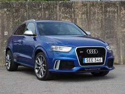 Blå Begagnad 2014 Audi RS Q3 SUV | 269 900 kr