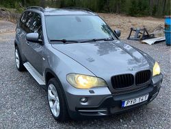 Grå Begagnad 2008 BMW X5 Sport Line SUV | 79 000 kr (Marknadspris)