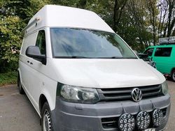 Vit Begagnad 2011 VW T5 Van | 210 000 kr
