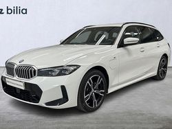 Vit Begagnad 2024 BMW 330e M Sport Kombi | 559 900 kr