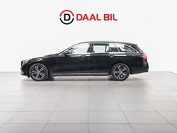 Svart Begagnad 2019 Mercedes E220 Avantgarde Kombi | 269 700 kr (Superpris)