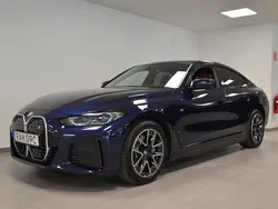 Blå/lila Begagnad 2023 BMW i4 Shadowline Sedan | 579 800 kr (Bra pris)