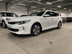 Vit Begagnad 2017 Kia Optima Hybrid Sport Sedan | 199 000 kr (Marknadspris)