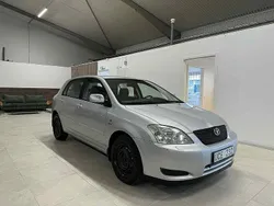Silver Begagnad 2002 Toyota Corolla Halvkombi | 59 900 kr (Lite dyr)
