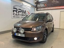 Brun Begagnad 2013 VW Touran Minibuss | 99 900 kr
