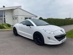 Vit Begagnad 2010 Peugeot RCZ Sportkupé | 78 000 kr (Marknadspris)