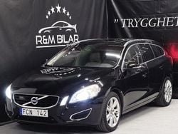 Svart Begagnad 2010 Volvo V60 Summum Kombi | 109 800 kr (Marknadspris)