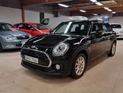 Svart Begagnad 2017 Mini Cooper Clubman Pepper Kombi | 144 900 kr (Marknadspris)