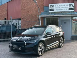 Svart Begagnad 2021 Skoda Enyaq iV SUV | 159 900 kr