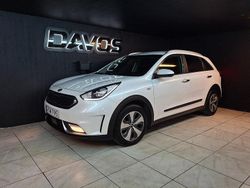 Vit Begagnad 2017 Kia Niro Advance SUV | 129 900 kr (Lite dyr)