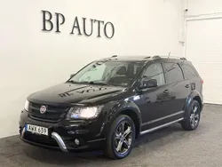 Svart Begagnad 2014 Fiat Freemont SUV | 109 900 kr (Marknadspris)