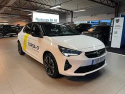 Vit Begagnad 2022 Opel Corsa-e Ultimate Halvkombi | 319 900 kr (Dyr)