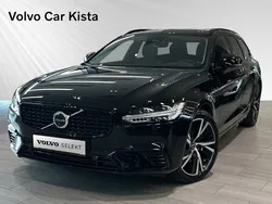 Svart Begagnad 2022 Volvo V90 Ultimate Kombi | 479 900 kr (Superpris)