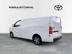 Vit Ny 2024 Toyota Proace Van | 519 000 kr (Lite dyr)