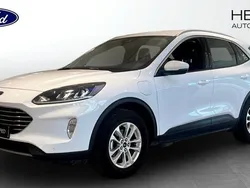 Vit (white) Begagnad 2022 Ford Kuga Titanium SUV | 244 900 kr (Bra pris)