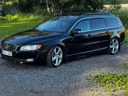 Svart Begagnad 2011 Volvo V70 Momentum Kombi | 56 000 kr