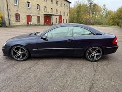 Blå Begagnad 2003 Mercedes CLK320 Sportkupé | 69 900 kr