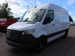 Vit Ny 2025 Mercedes E-Sprinter Van | 978 750 kr