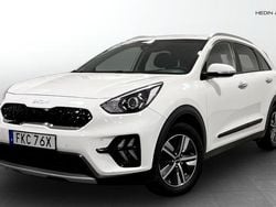 Vit (white) Begagnad 2022 Kia Niro SUV | 239 900 kr (Bra pris)
