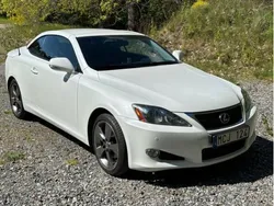 Vit Begagnad 2011 Lexus IS250 Cab | 189 000 kr (Dyr)