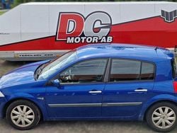 Mörkblå Begagnad 2007 Renault Mégane II Halvkombi | 19 900 kr (Bra pris)