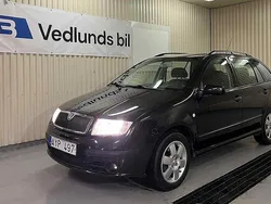 Svart Begagnad 2006 Skoda Fabia Kombi | 24 900 kr (Lite dyr)