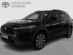 Svart Begagnad 2023 Toyota Corolla Cross Style SUV | 345 000 kr (Bra pris)